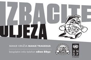 Slika Fotografije/Nacionalni prev projekti logotipovi/manje oruzja manje tragedija.jpg